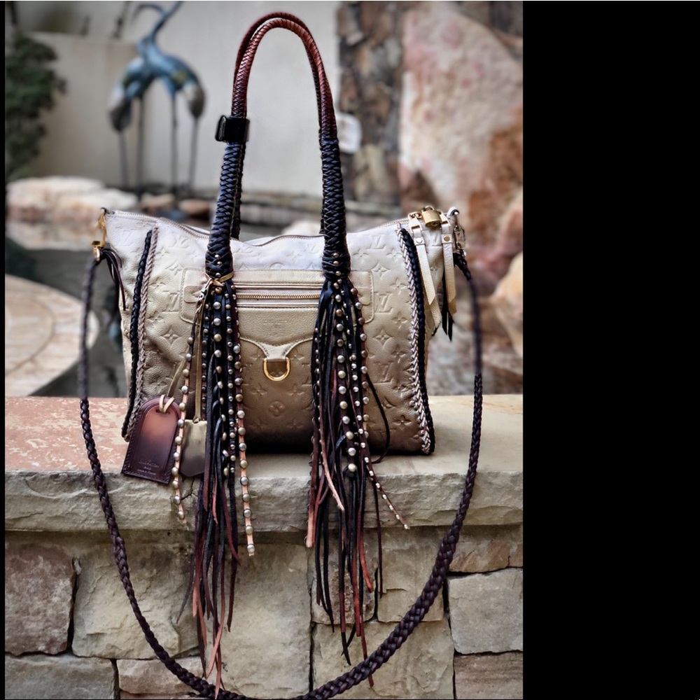 Auth Louis Vuitton Lumineuse Empriente Custom Ombre Braided Fringe Tote
